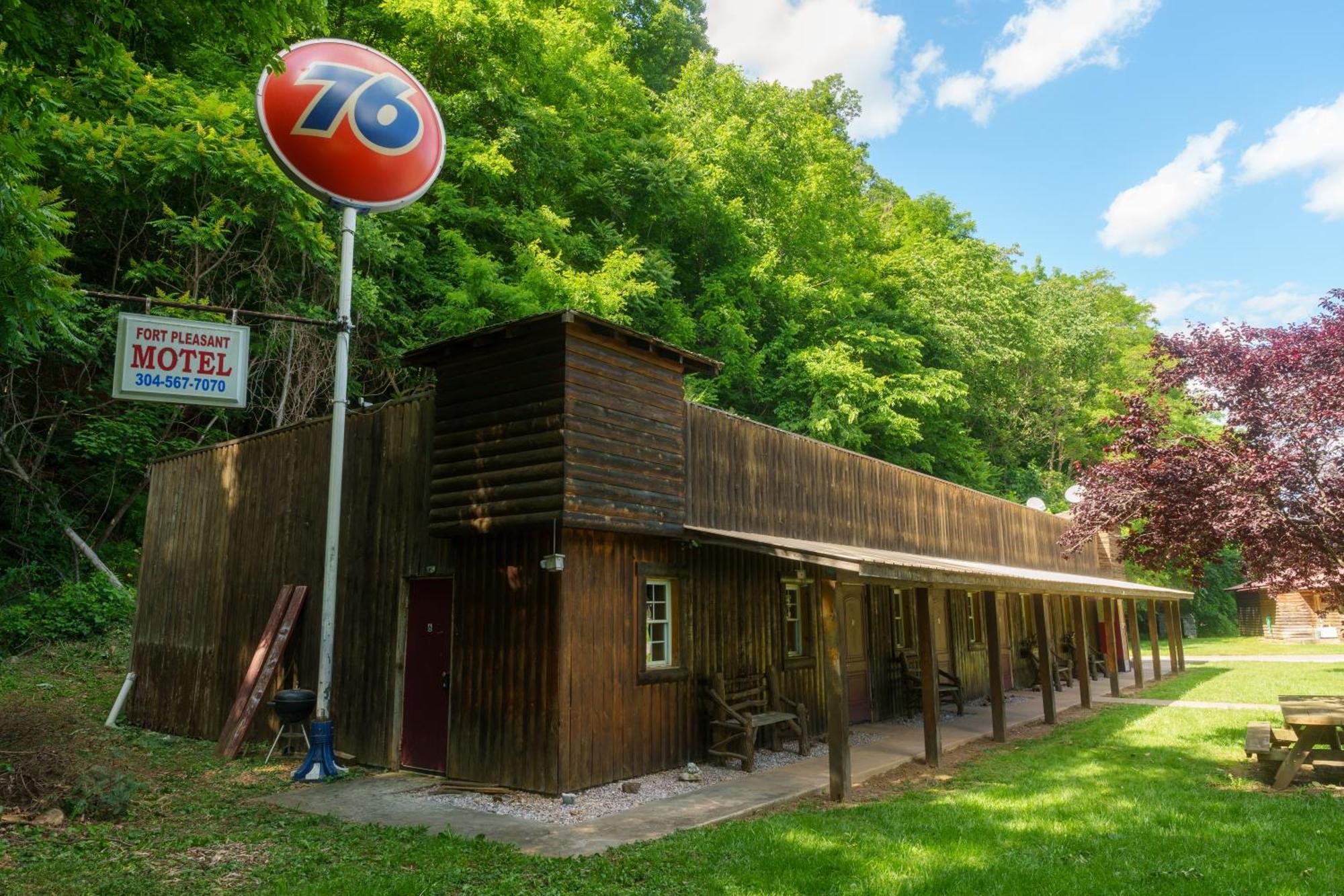 Seneca Rocks Seneca Pines Lodge المظهر الخارجي الصورة
