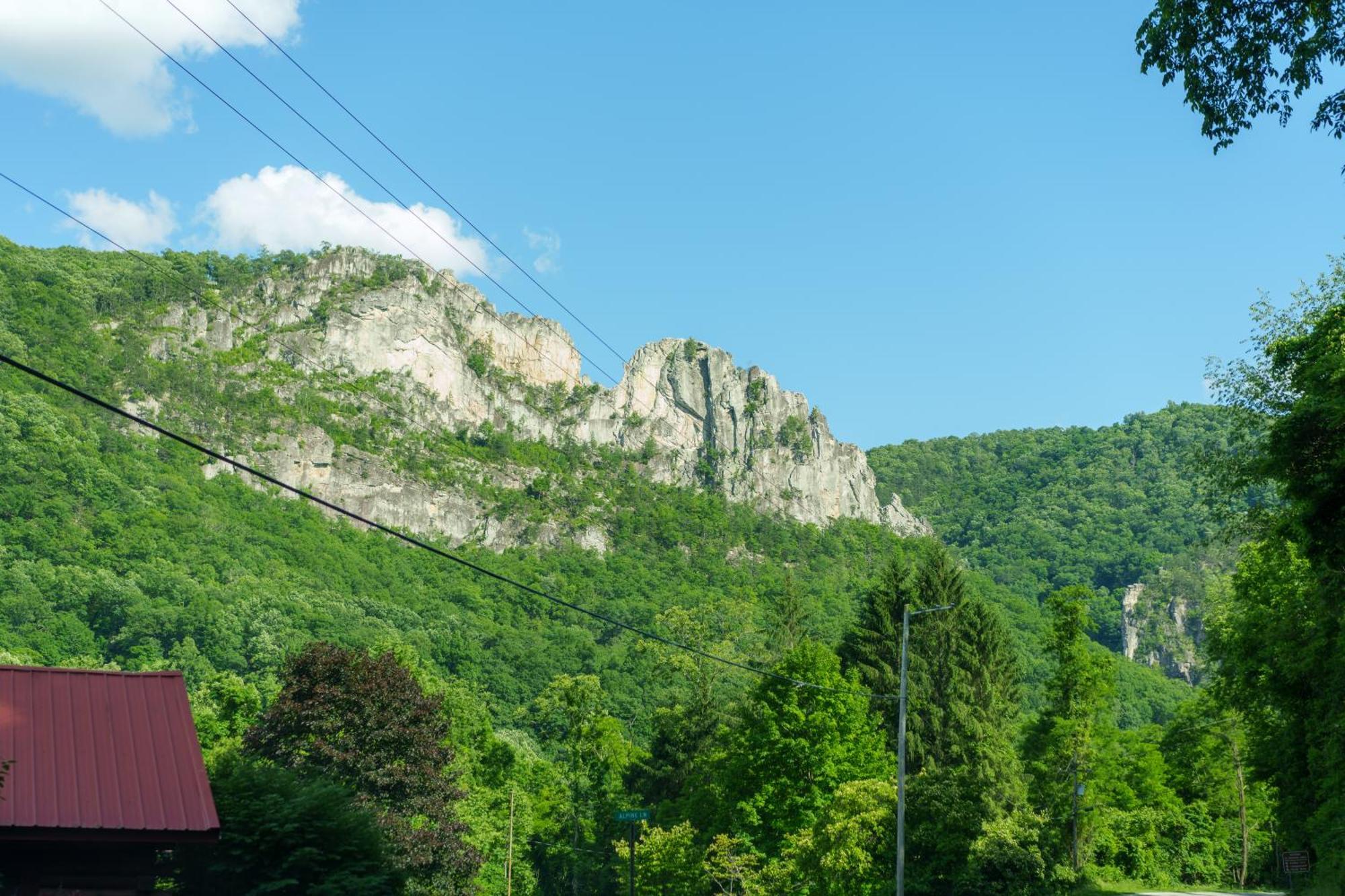Seneca Rocks Seneca Pines Lodge المظهر الخارجي الصورة